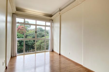 Sala de apartamento para alugar com 3 quartos, 100m² em Centro, Belo Horizonte
