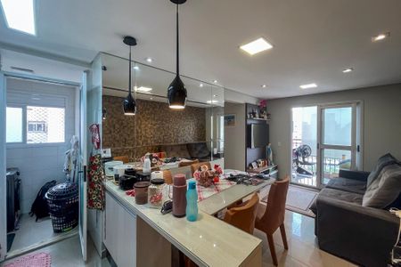Sala de apartamento para alugar com 3 quartos, 63m² em Jardim Celeste, São Paulo