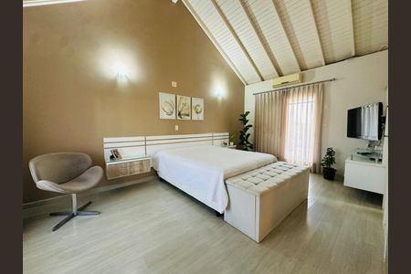 Casa à venda com 145m², 3 quartos e 2 vagasSuíte