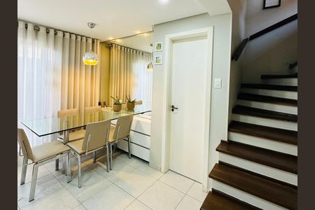 Casa à venda com 145m², 3 quartos e 2 vagasSala de Jantar