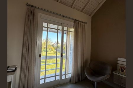 Casa à venda com 145m², 3 quartos e 2 vagasSala