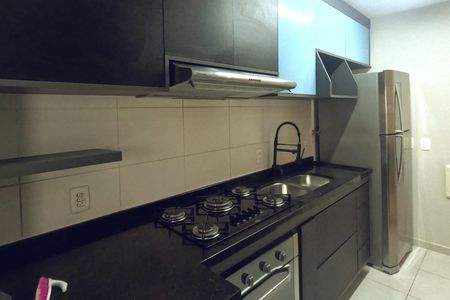 Cozinha Americana de apartamento para alugar com 1 quarto, 57m² em Gonzaga, Santos