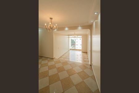 Sala de apartamento para alugar com 3 quartos, 83m² em Parque Imperial, São Paulo
