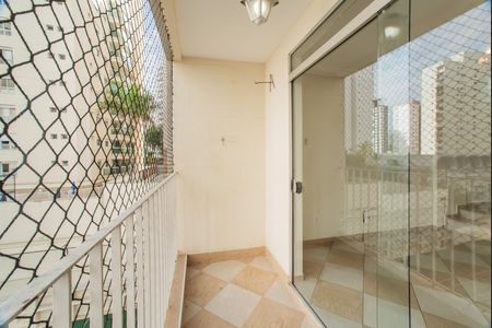 Varanda de apartamento para alugar com 3 quartos, 83m² em Parque Imperial, São Paulo