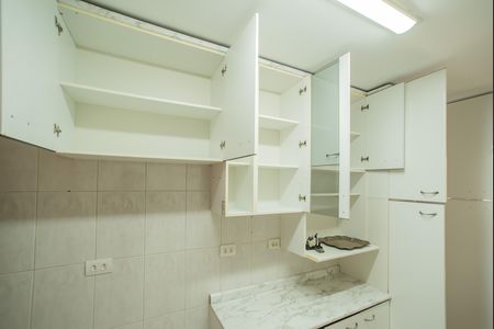 Apartamento para alugar com 83m², 3 quartos e 2 vagas Apartamento para alugar com 83m², 3 quartos e 2 vagasCozinha