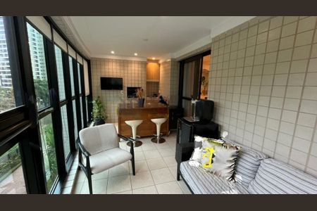 Apartamento à venda com 213m², 4 quartos e 4 vagas