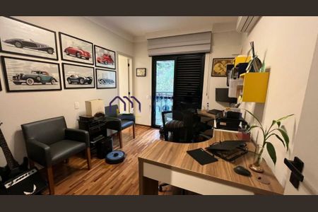 Apartamento à venda com 213m², 4 quartos e 4 vagas