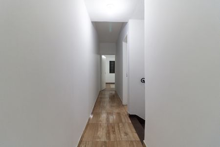 Casa para alugar com 91m², 3 quartos e 1 vaga Casa para alugar com 91m², 3 quartos e 1 vagaCorredor