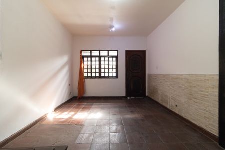 Casa para alugar com 91m², 3 quartos e 1 vaga Casa para alugar com 91m², 3 quartos e 1 vagaSala