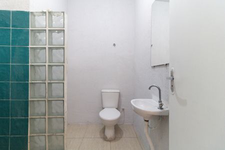 Casa para alugar com 91m², 3 quartos e 1 vaga Casa para alugar com 91m², 3 quartos e 1 vagaBanheiro Social