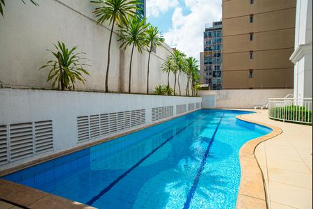 Apartamento à venda com 52m², 2 quartos e 1 vaga Apartamento à venda com 52m², 2 quartos e 1 vagaÁrea comum - Piscina