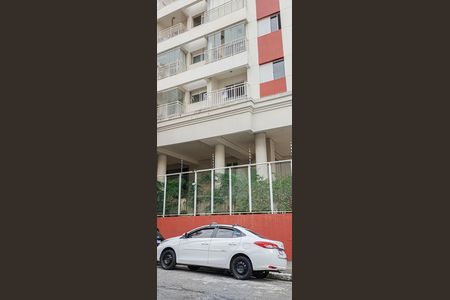 Apartamento à venda com 52m², 2 quartos e 1 vaga Apartamento à venda com 52m², 2 quartos e 1 vagaFachada