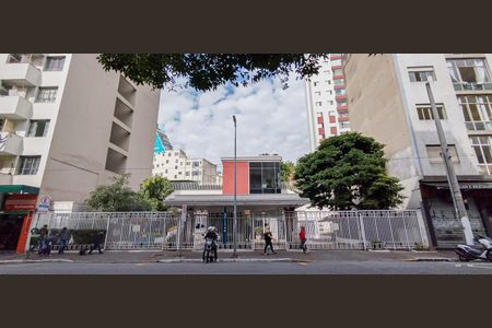 Apartamento à venda com 52m², 2 quartos e 1 vaga Apartamento à venda com 52m², 2 quartos e 1 vagaFachada