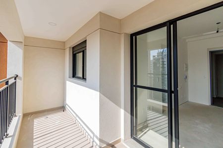 Apartamento à venda com 30m², 1 quarto e sem vaga Apartamento à venda com 30m², 1 quarto e sem vagaVaranda