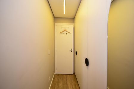 Apartamento para alugar com 111m², 2 quartos e 2 vagas Apartamento para alugar com 111m², 2 quartos e 2 vagasarmarios Suite 2