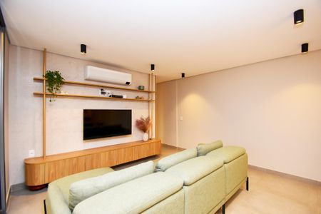 Sala de estar de apartamento para alugar com 2 quartos, 111m² em Sumarezinho, São Paulo
