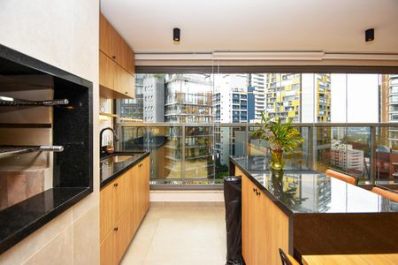 Apartamento para alugar com 111m², 2 quartos e 2 vagas Apartamento para alugar com 111m², 2 quartos e 2 vagasvaranda cozinha e churrasqueira e sala