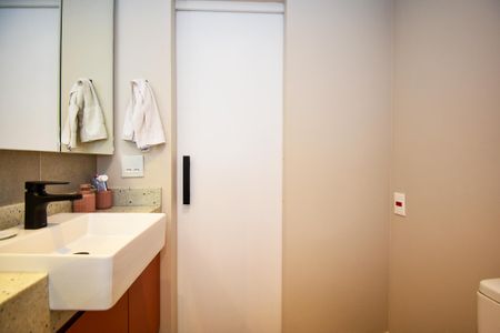 Apartamento para alugar com 111m², 2 quartos e 2 vagas Apartamento para alugar com 111m², 2 quartos e 2 vagasbanheiro Suite 2