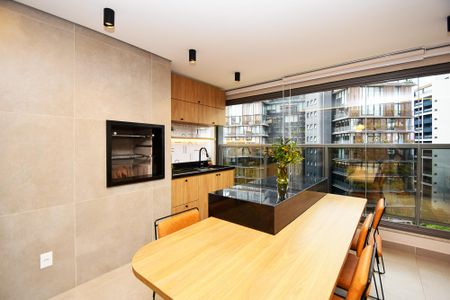 Apartamento para alugar com 111m², 2 quartos e 2 vagas Apartamento para alugar com 111m², 2 quartos e 2 vagasvaranda cozinha e churrasqueira e sala