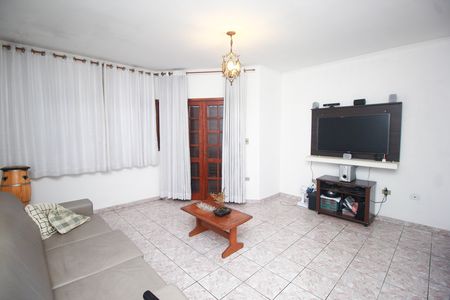 Sala de casa à venda com 4 quartos, 302m² em Vila Linda, Santo André