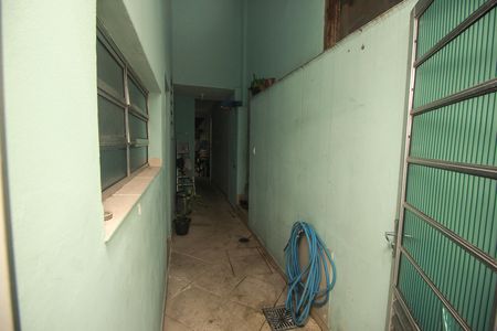 Quintal de casa à venda com 4 quartos, 302m² em Vila Linda, Santo André