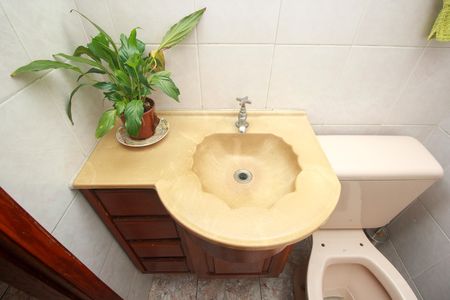 Casa à venda com 302m², 4 quartos e 2 vagas Casa à venda com 302m², 4 quartos e 2 vagasLavabo