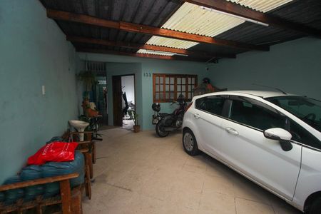 Garagem de casa à venda com 4 quartos, 302m² em Vila Linda, Santo André