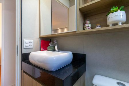 Apartamento à venda com 50m², 2 quartos e 1 vaga Apartamento à venda com 50m², 2 quartos e 1 vagaBanheiro