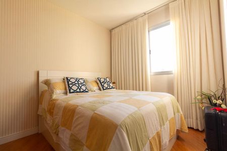 Apartamento à venda com 50m², 2 quartos e 1 vaga Apartamento à venda com 50m², 2 quartos e 1 vagaQuarto 1