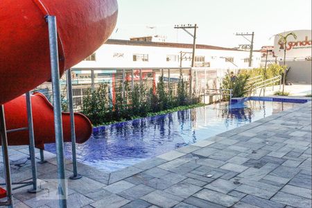 Apartamento para alugar com 75m², 3 quartos e 2 vagasArea Comum - Piscina