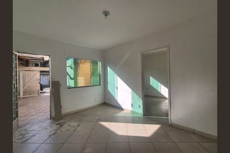 Casa de Condomínio para alugar com 3 quartos, 200m² em Vargem Pequena, Rio de Janeiro