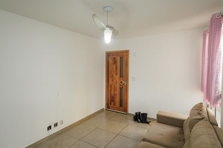 Sala de apartamento para alugar com 2 quartos, 52m² em Santíssimo, Rio de Janeiro