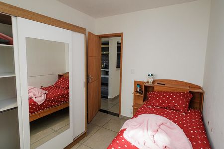 Quarto 1 de apartamento para alugar com 2 quartos, 52m² em Santíssimo, Rio de Janeiro