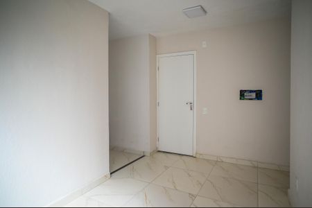 Apartamento para alugar com 47m², 2 quartos e sem vaga Apartamento para alugar com 47m², 2 quartos e sem vagaSala