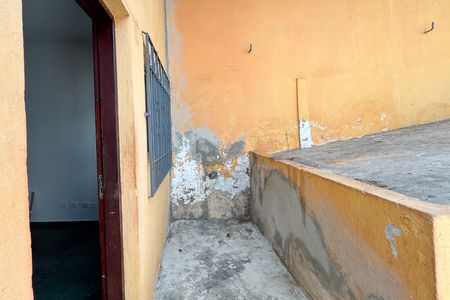 Casa para alugar com 90m², 2 quartos e 1 vaga Casa para alugar com 90m², 2 quartos e 1 vagaEntrada