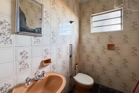 Casa para alugar com 90m², 2 quartos e 1 vaga Casa para alugar com 90m², 2 quartos e 1 vagaBanheiro Social 1