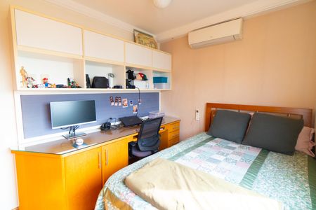 Apartamento à venda com 106m², 3 quartos e 2 vagas Apartamento à venda com 106m², 3 quartos e 2 vagasQuarto 2