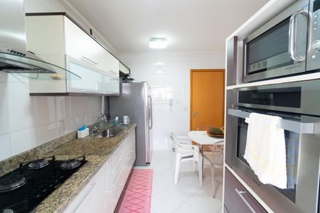 Apartamento à venda com 106m², 3 quartos e 2 vagas Apartamento à venda com 106m², 3 quartos e 2 vagasCozinha