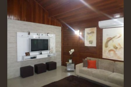 Casa à venda com 3 quartos, 300m² em Chácara Meyer, São Paulo