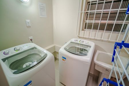 Studio para alugar com 15m², 1 quarto e sem vaga Studio para alugar com 15m², 1 quarto e sem vagaÁrea comum - Lavanderia
