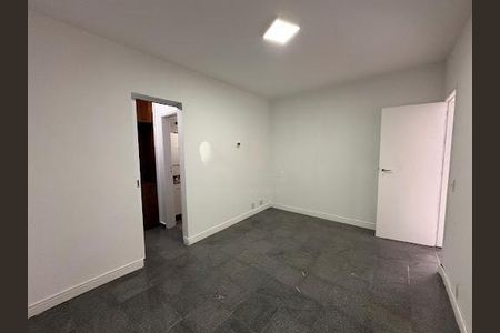Apartamento à venda com 214m², 3 quartos e 2 vagas