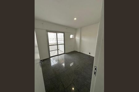 Apartamento à venda com 214m², 3 quartos e 2 vagas