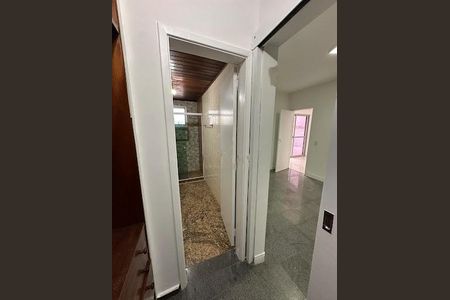 Apartamento à venda com 214m², 3 quartos e 2 vagas