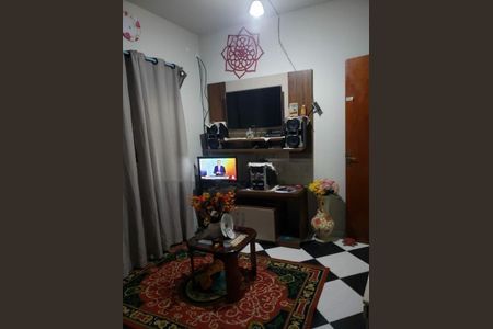 Casa à venda com 3 quartos, 165m² em Jardim Shangrilá (Zona Sul), São Paulo