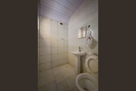 Casa para alugar com 50m², 1 quarto e sem vaga Casa para alugar com 50m², 1 quarto e sem vagaBanheiro