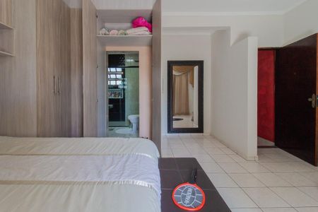 Casa para alugar com 203m², 3 quartos e 2 vagas Casa para alugar com 203m², 3 quartos e 2 vagasQuarto Suíte