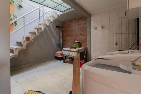Casa para alugar com 203m², 3 quartos e 2 vagas Casa para alugar com 203m², 3 quartos e 2 vagasÁrea de Serviço
