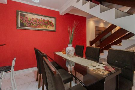 Casa para alugar com 203m², 3 quartos e 2 vagas Casa para alugar com 203m², 3 quartos e 2 vagasSala de jantar
