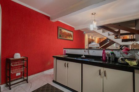 Casa para alugar com 203m², 3 quartos e 2 vagas Casa para alugar com 203m², 3 quartos e 2 vagasCozinha