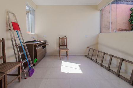 Casa para alugar com 203m², 3 quartos e 2 vagas Casa para alugar com 203m², 3 quartos e 2 vagasÁrea comum